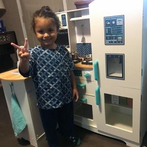 Meet your Posher, Wendy